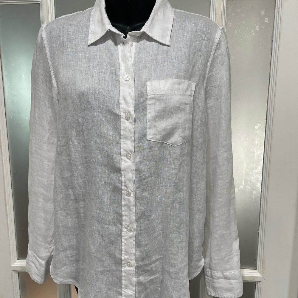 H&M White Linen Button-Up Shirt with Chest Pocket